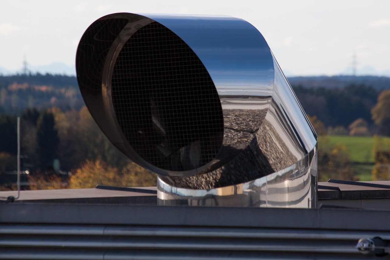 Rooftop duct and exhaust vent